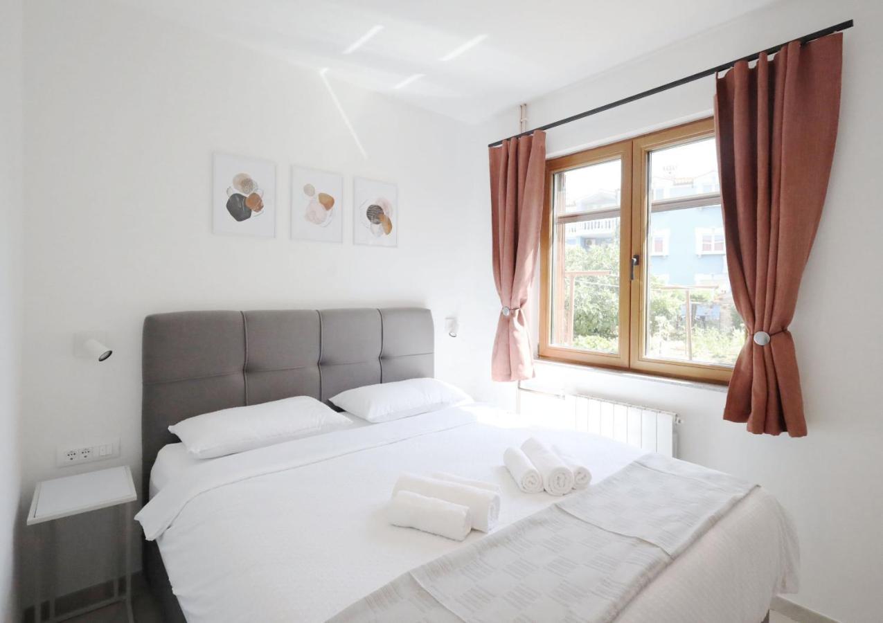 Apartments Maestral メドゥリン エクステリア 写真